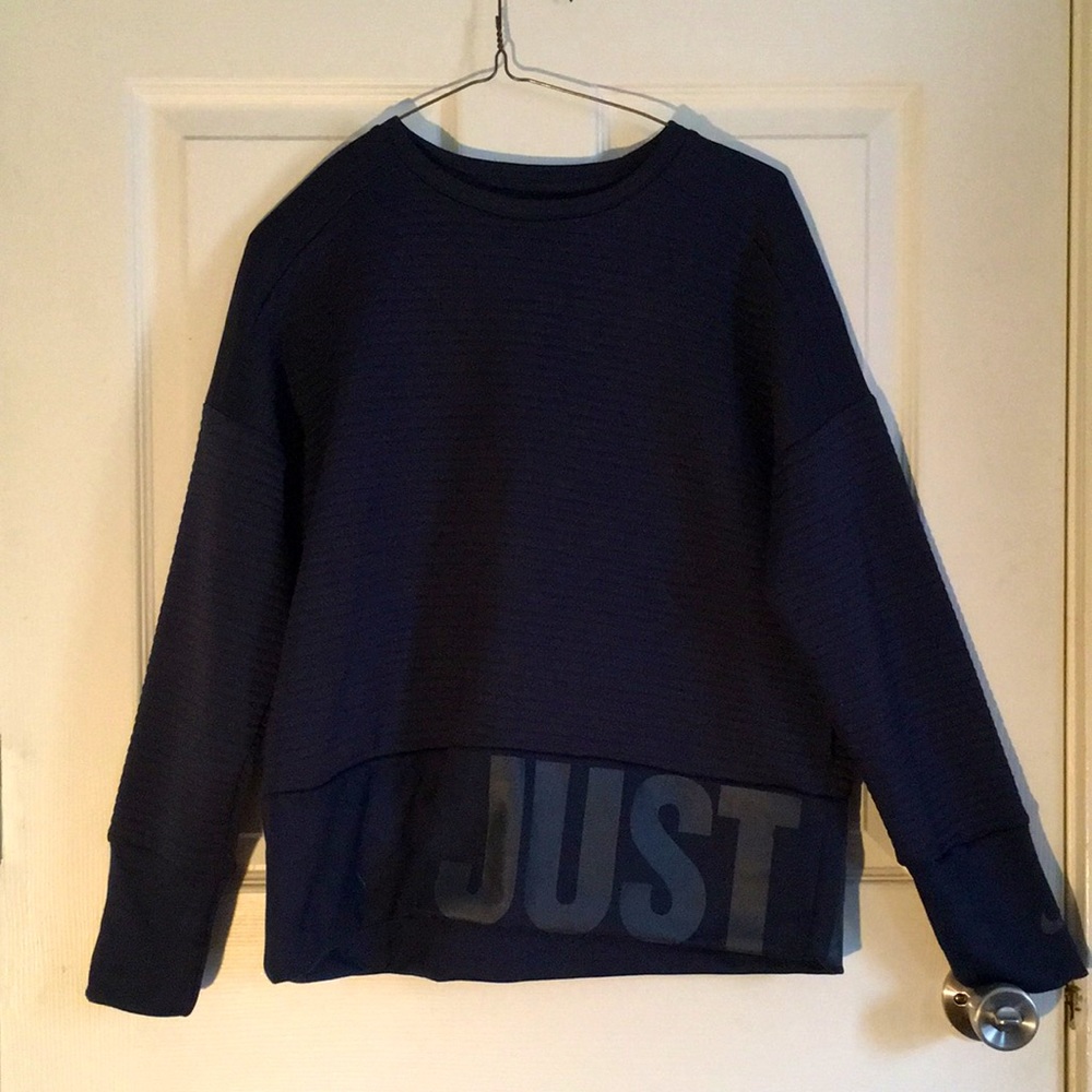 Nike DRI-FIT Quilted Crewneck